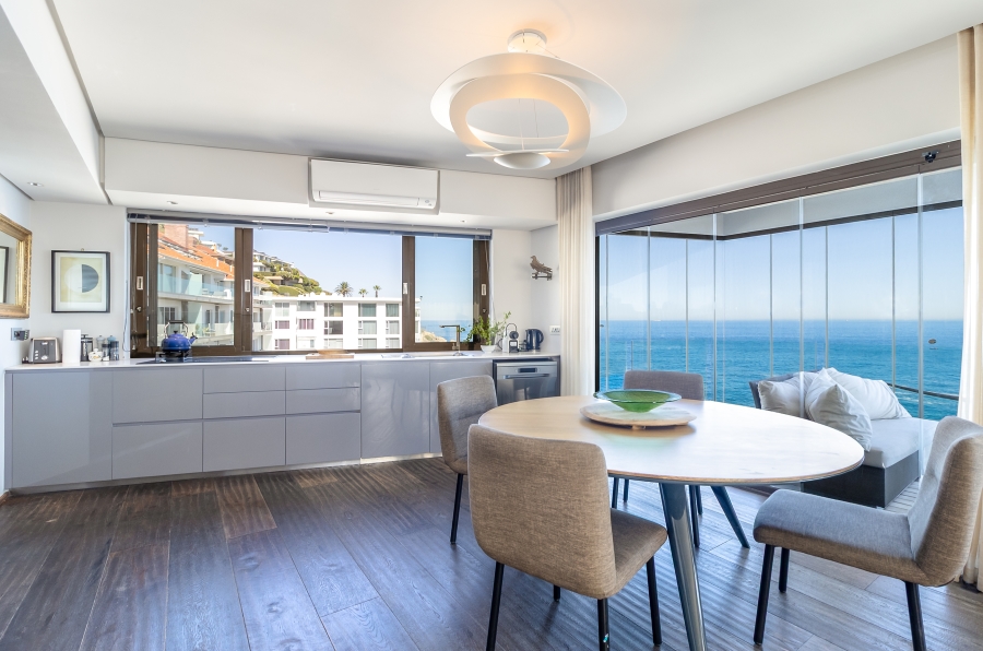 To Let 2 Bedroom Property for Rent in Bantry Bay Western Cape